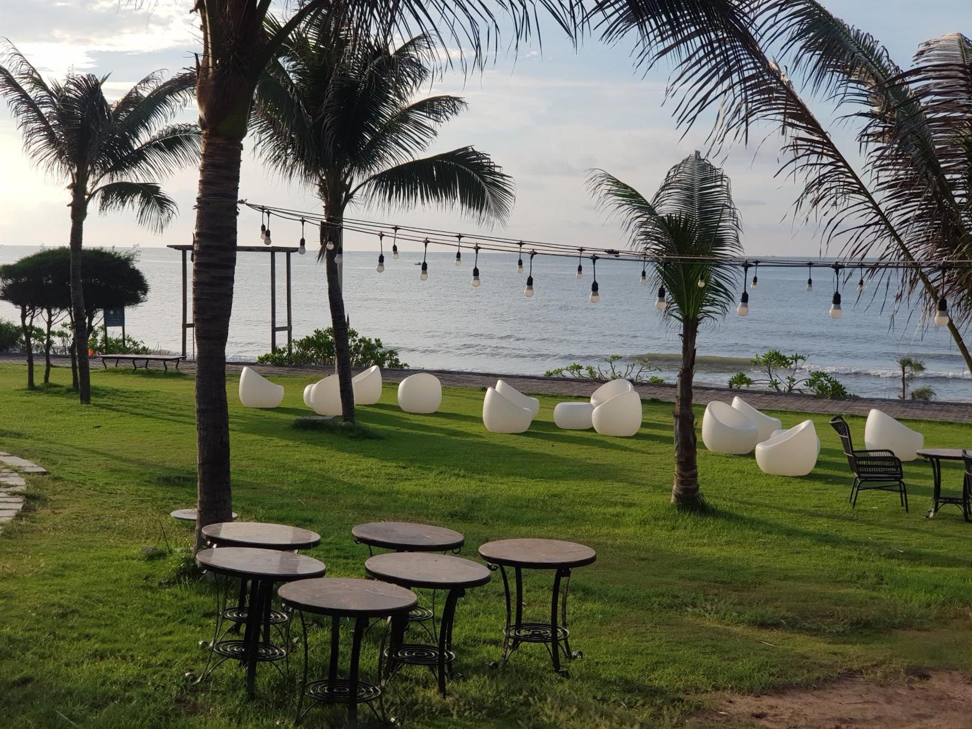 Oceanami Resort Sea View Long Hai Esterno foto